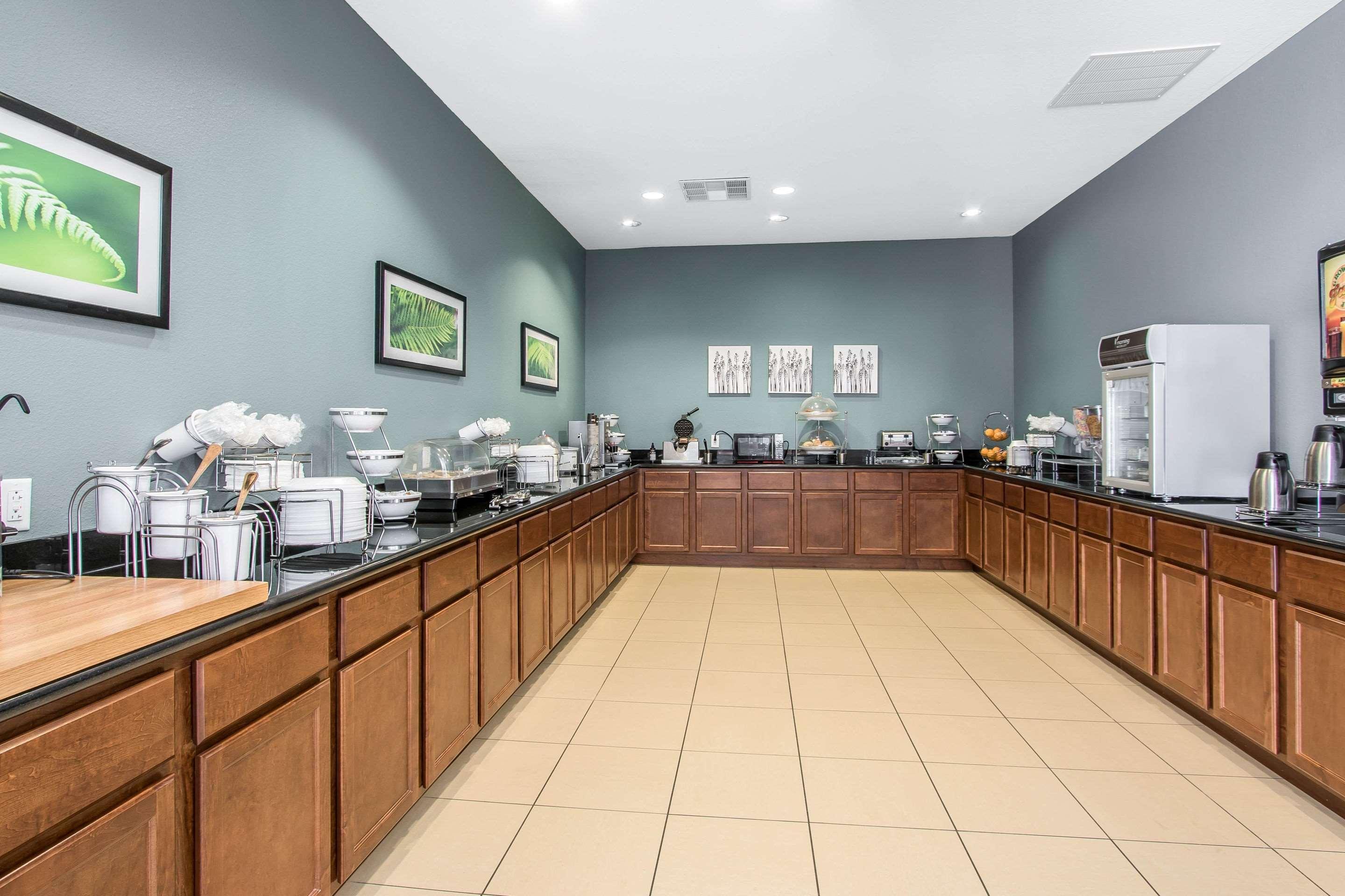 מרידיאן Sleep Inn & Suites מראה חיצוני תמונה