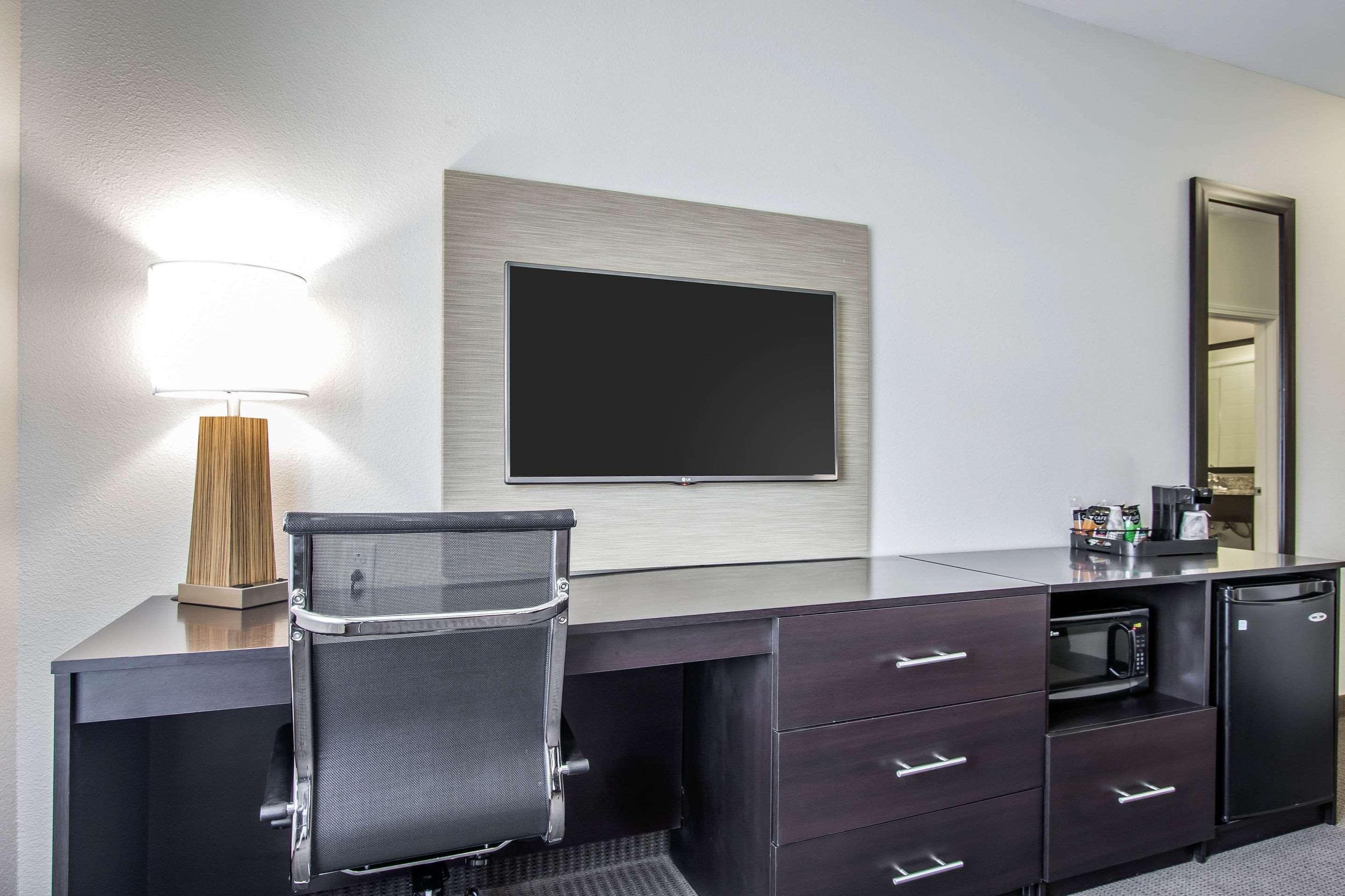 מרידיאן Sleep Inn & Suites מראה חיצוני תמונה