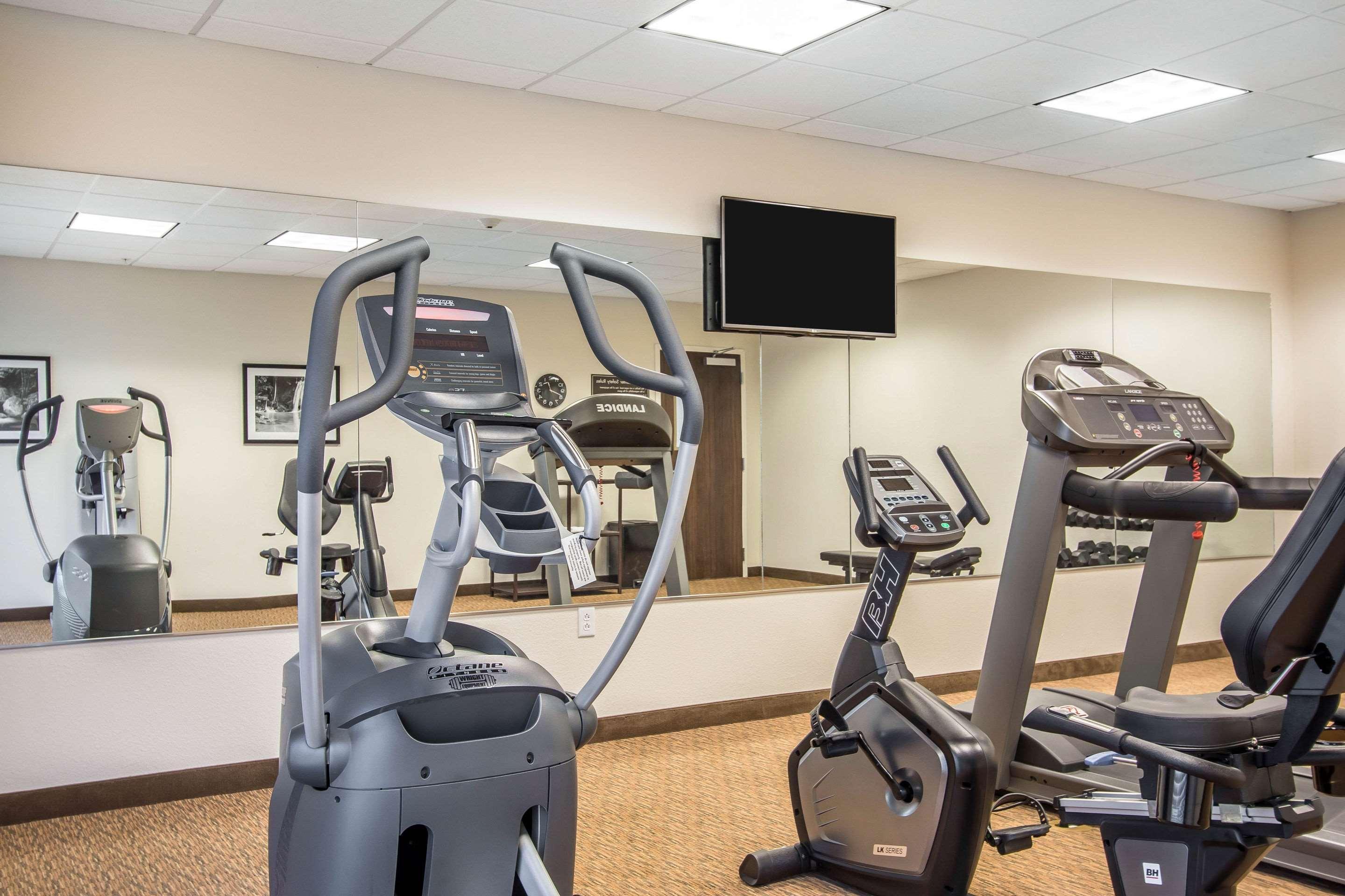 מרידיאן Sleep Inn & Suites מראה חיצוני תמונה