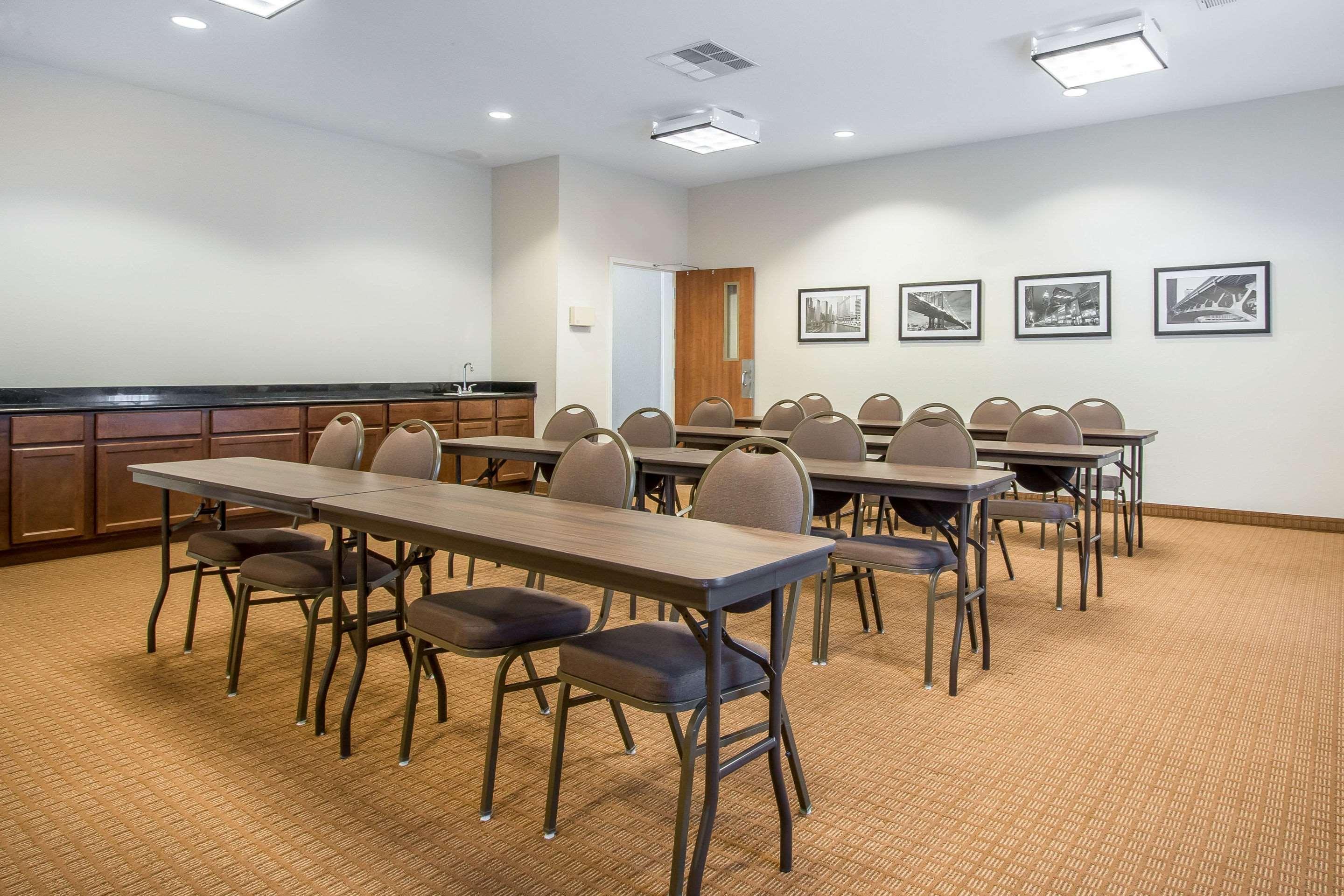 מרידיאן Sleep Inn & Suites מראה חיצוני תמונה