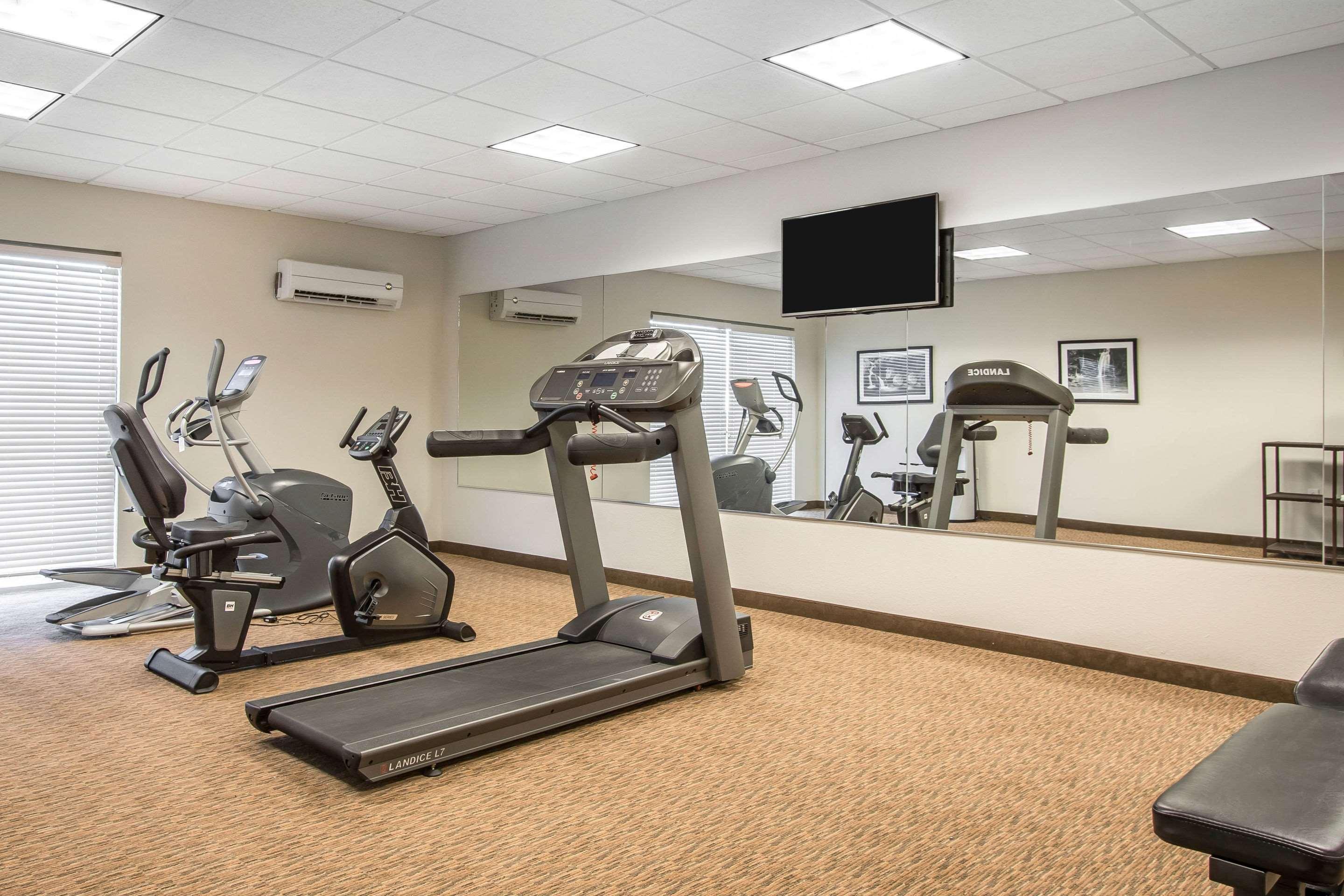 מרידיאן Sleep Inn & Suites מראה חיצוני תמונה
