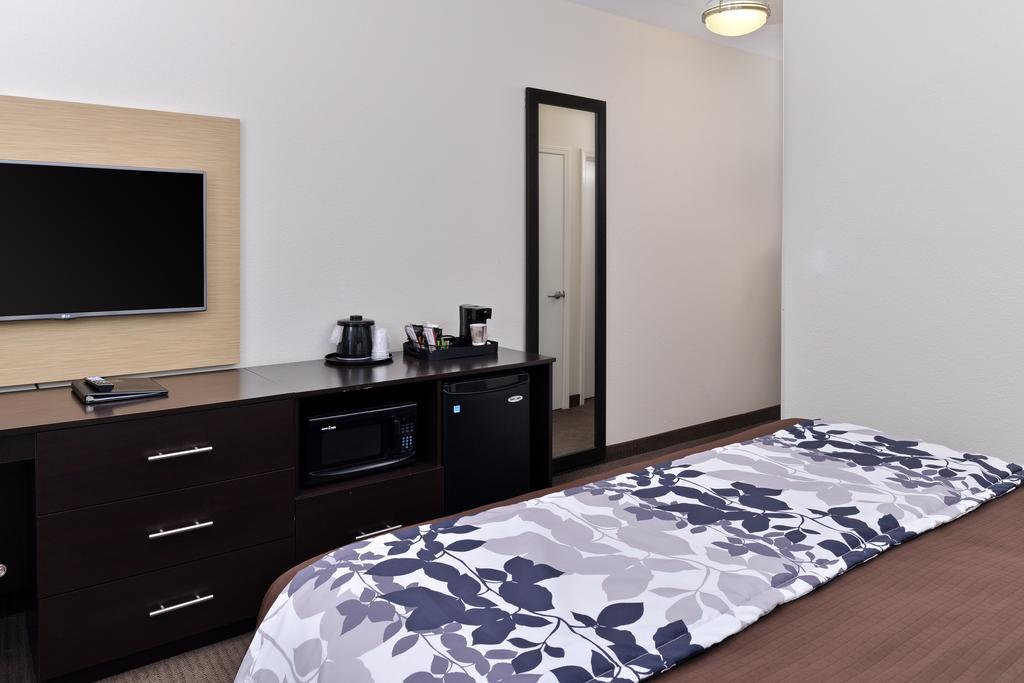 מרידיאן Sleep Inn & Suites מראה חיצוני תמונה