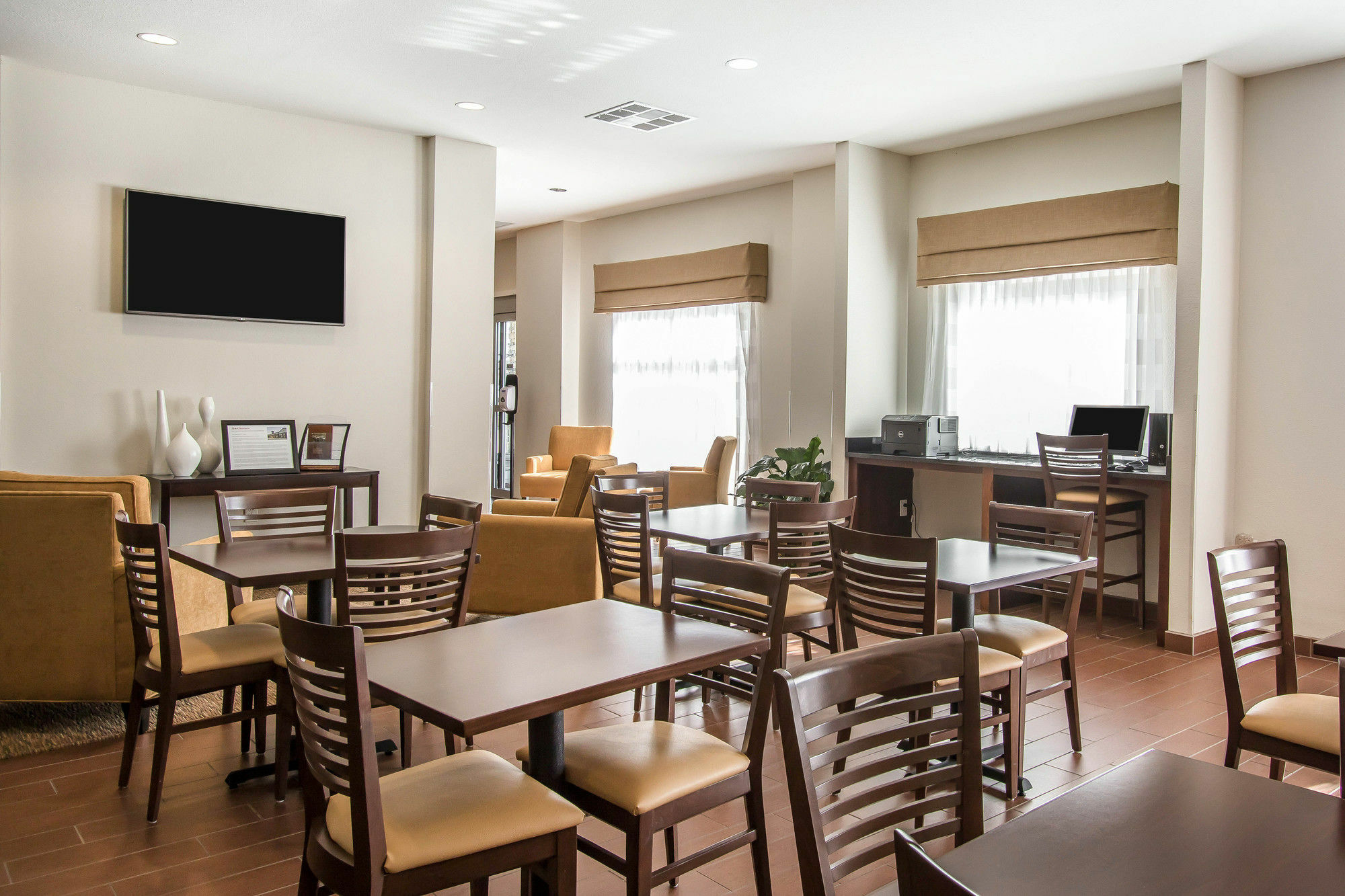 מרידיאן Sleep Inn & Suites מראה חיצוני תמונה