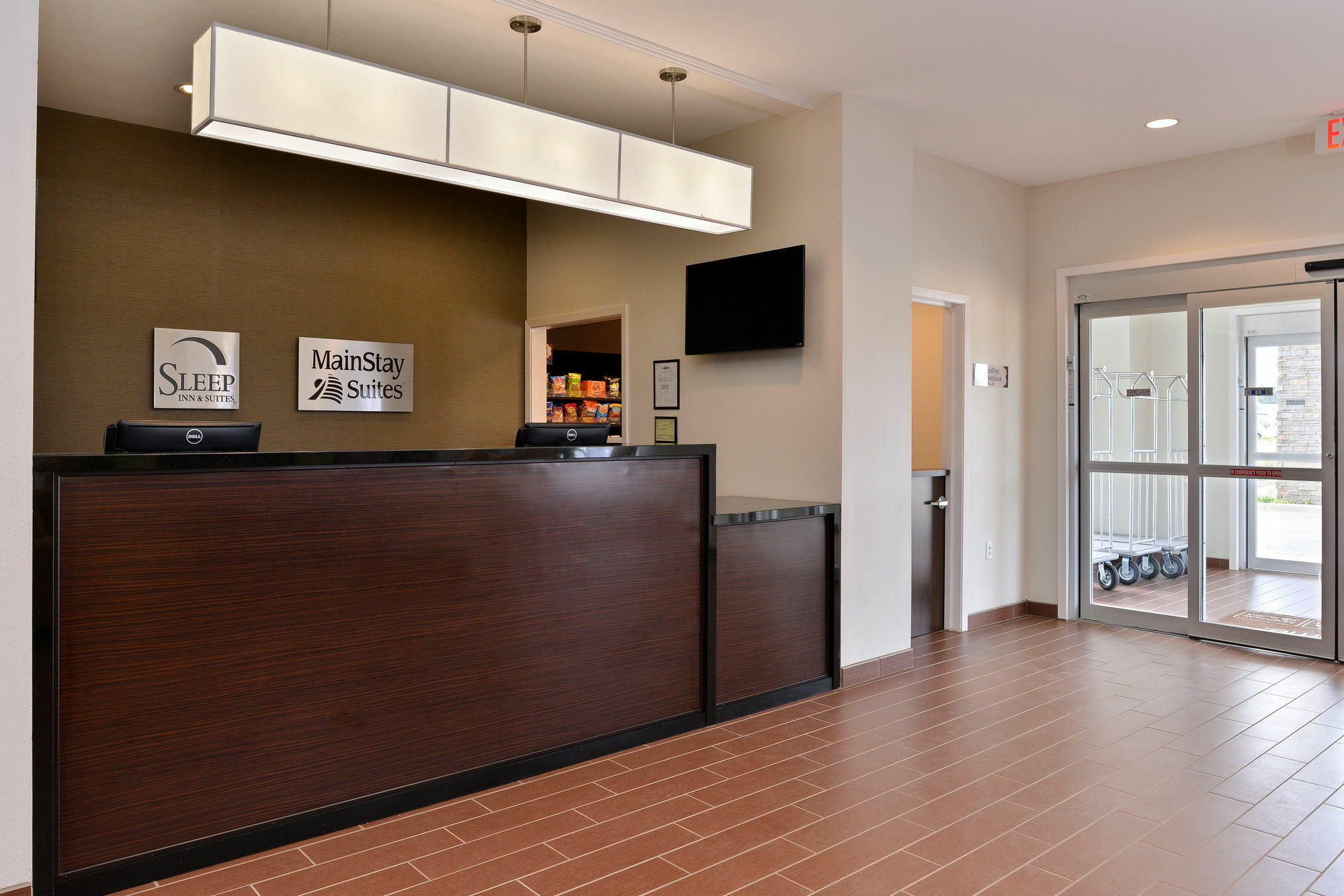 מרידיאן Sleep Inn & Suites מראה חיצוני תמונה